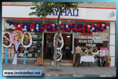 Saray Halı Showroomu Açıldı