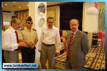 Saray Halı Showroomu Açıldı