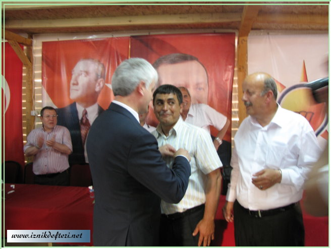 Seçim Arifesi AKP’den Transfer Atağı