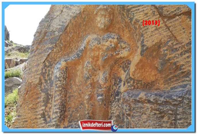 Tarihi Herkül Kabartması Günden Güne Yok Oluyor