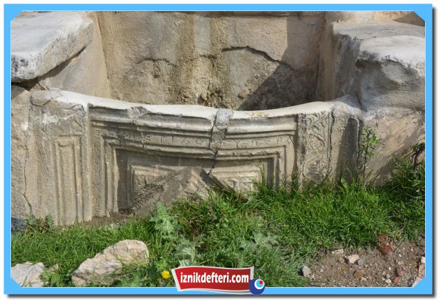 Terk Edilen Köyde Tarih Yatıyor