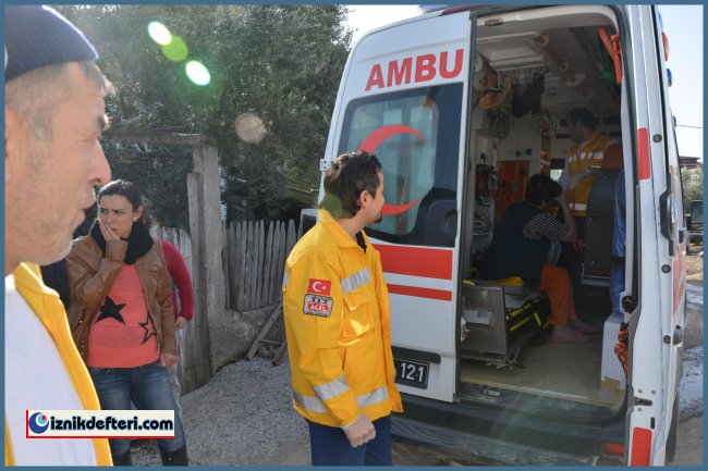 Tiyatro Kazıları Yanındaki Yangın Korkuttu