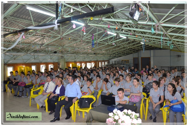 Toplum Destekli Polisten Öğrencilere Seminer