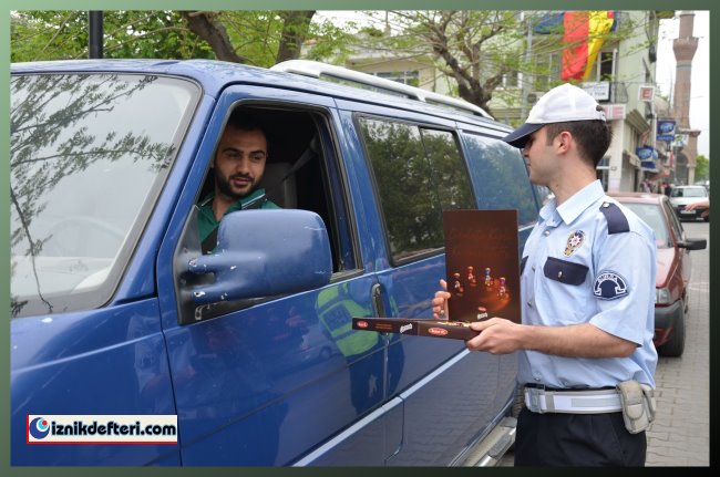 Trafik Haftası'nda Çikolatalı Kutlama