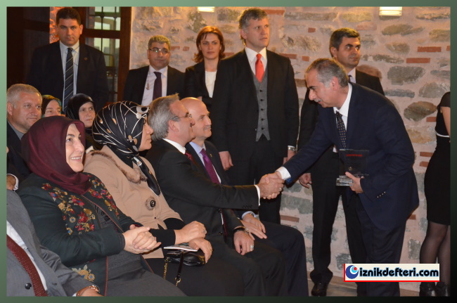 Yapılan Başarılı Çalışmalar Başkan Eryılmaz'a Ödül Kazandırdı