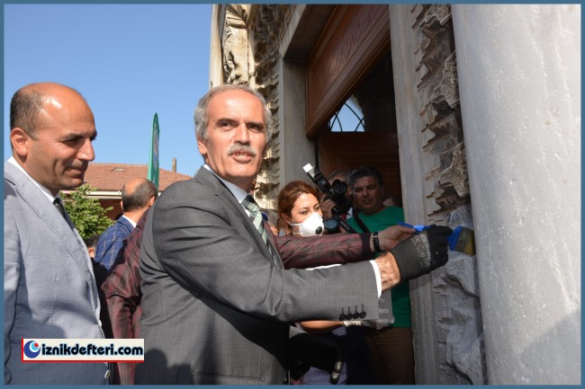 Yeşil Camii'ye Büyükşehir Eli Değecek