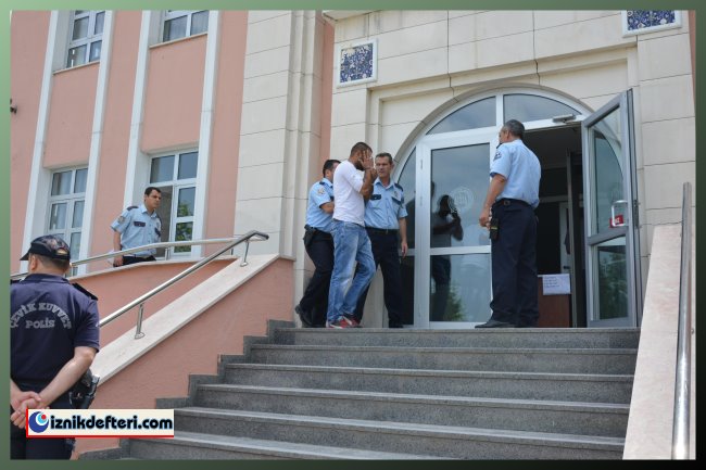 Zehir Tacirlerine Şafak Operasyonu