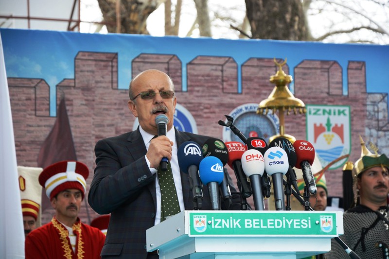 Fetih yıldönümünde bakandan İznik’e baraj müjdesi