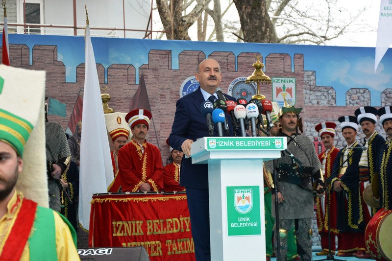Fetih yıldönümünde bakandan İznik’e baraj müjdesi