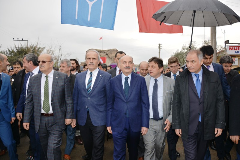 Fetih yıldönümünde bakandan İznik’e baraj müjdesi