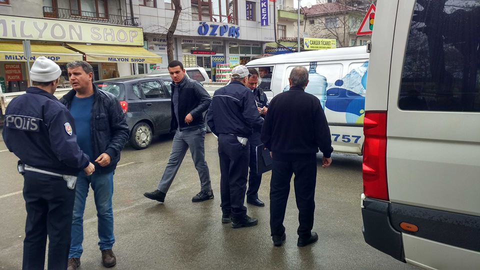 Otogar yolu girişinde trafik kazası