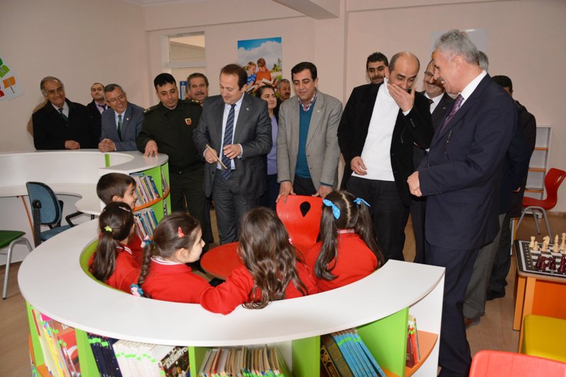 Selçuk İlköğretim Okulundan ilk Z Kütüphane