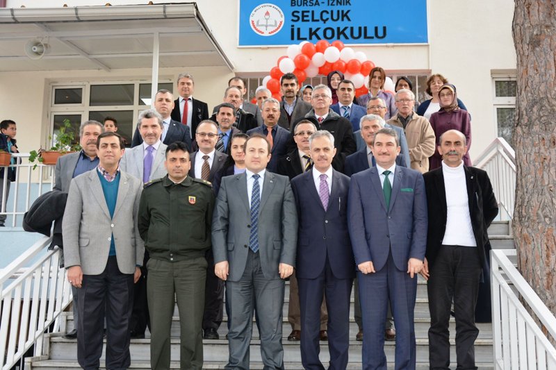 Selçuk İlköğretim Okulundan ilk Z Kütüphane