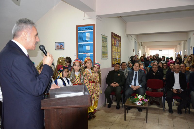 Selçuk İlköğretim Okulundan ilk Z Kütüphane