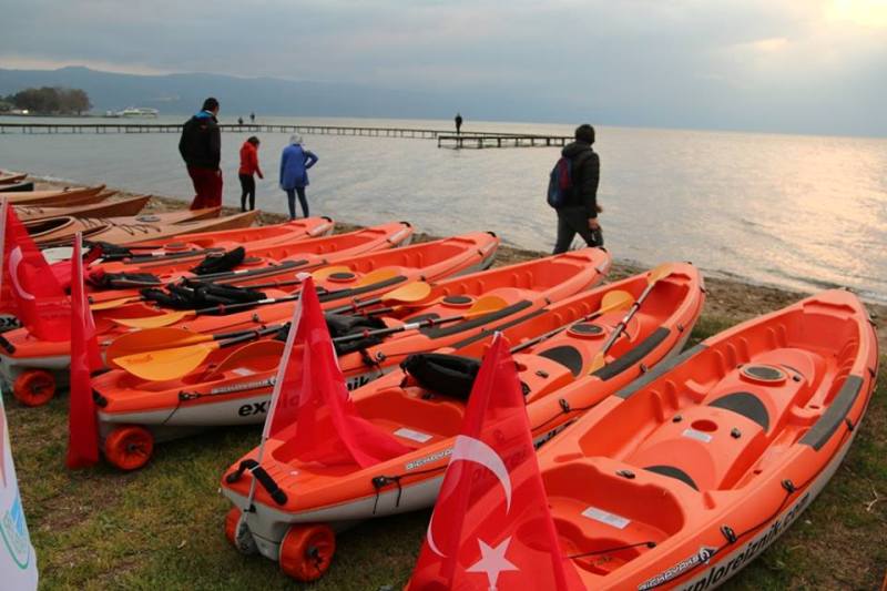 İznik Gölü kanolar ile tanıştı
