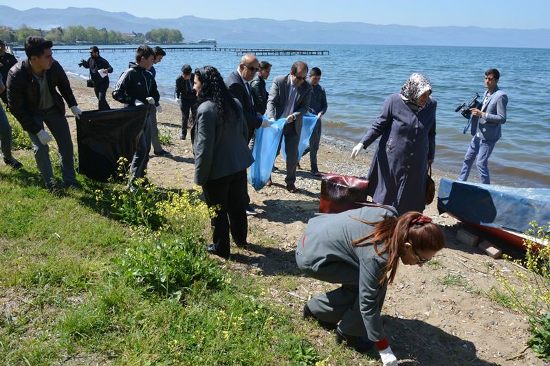 “Güzel Evim, Düzenli işyerim, Temiz Sokağım”