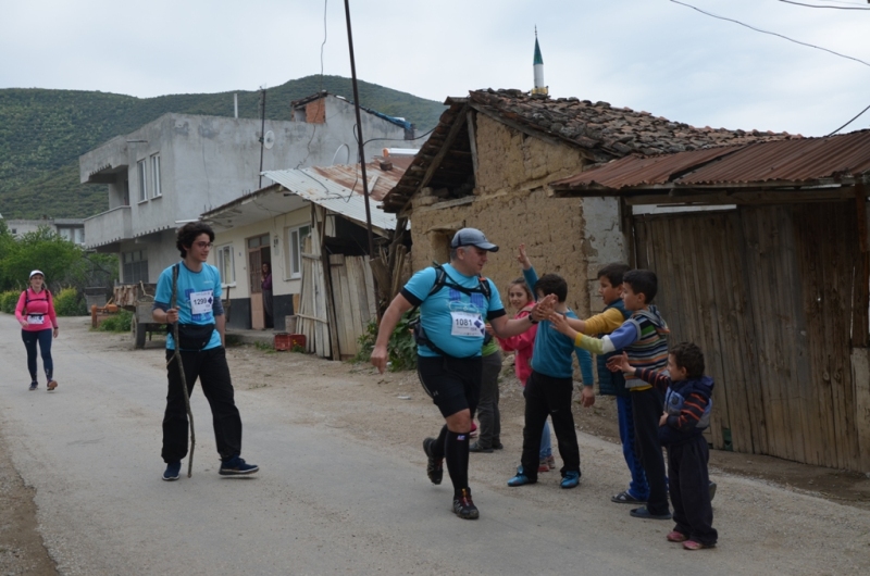 İznik Ultra Maratonuna katılım yoğun oldu