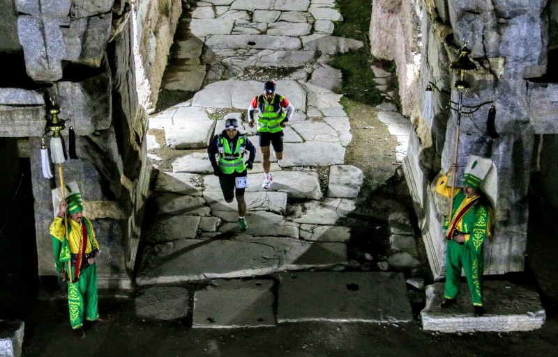 İznik Ultra Maratonuna katılım yoğun oldu
