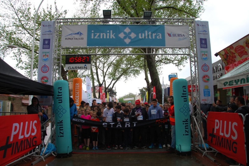 İznik Ultra Maratonuna katılım yoğun oldu
