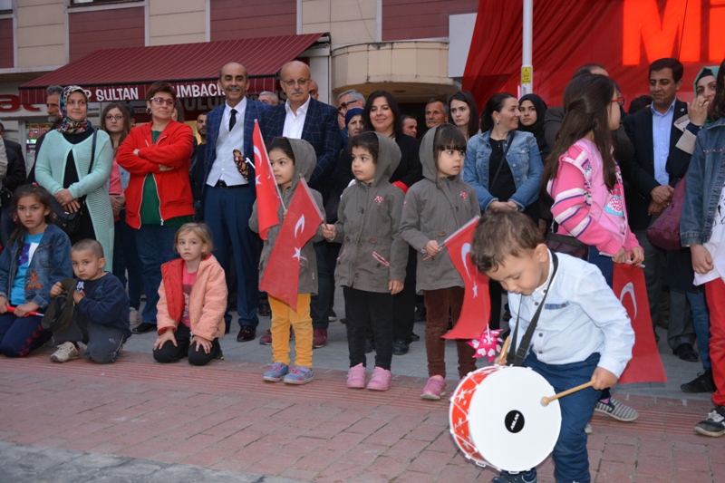 19 Mayıs Kutlamaları Mehteran Eşliğinde Yapıldı
