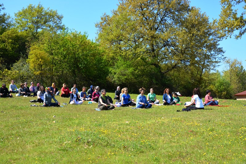 İznikli bayanlar meditasyonla rahatlıyor