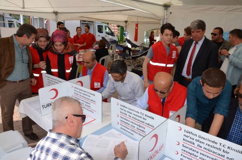 Kan Bağışı Kampanyasına Katılım Yoğun Oldu