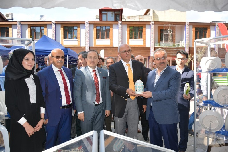 3.İznik Kültür Sanat ve Çini Festivali Start Aldı