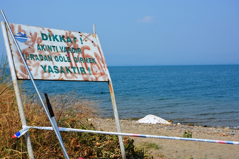 İznik Gölü’nde 4 kişi boğularak öldü!