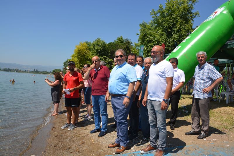 5.İznik Triatlonu 37 Derece Sıcakta Tamamlandı