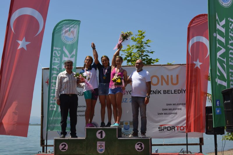 5.İznik Triatlonu 37 Derece Sıcakta Tamamlandı