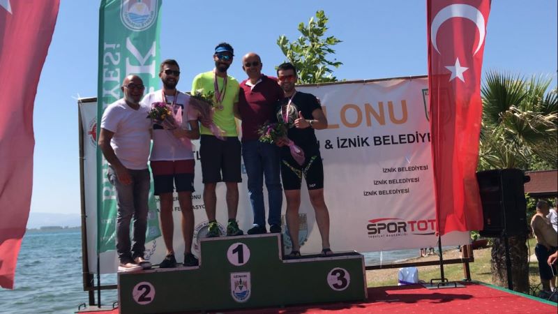 5.İznik Triatlonu 37 Derece Sıcakta Tamamlandı