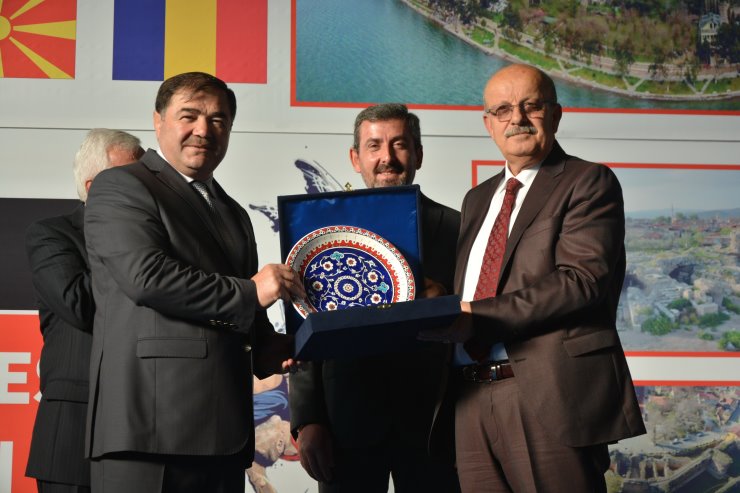 Balkan Güreş Şampiyonası İznik’te Başladı