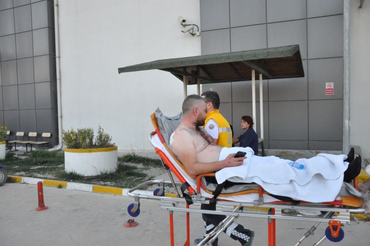 İznik’te Pompalı Saldırı 2 Kişi Yaralandı