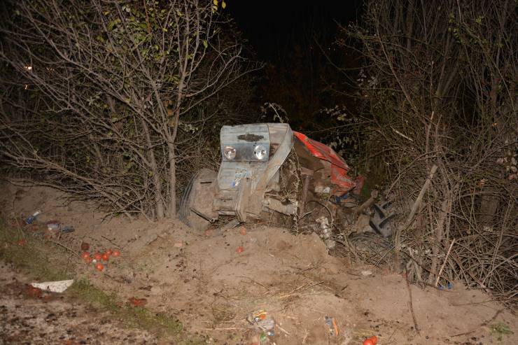 İznik Adapazarı Yolunda Can Pazarı.1 Ölü,1 Yaralı