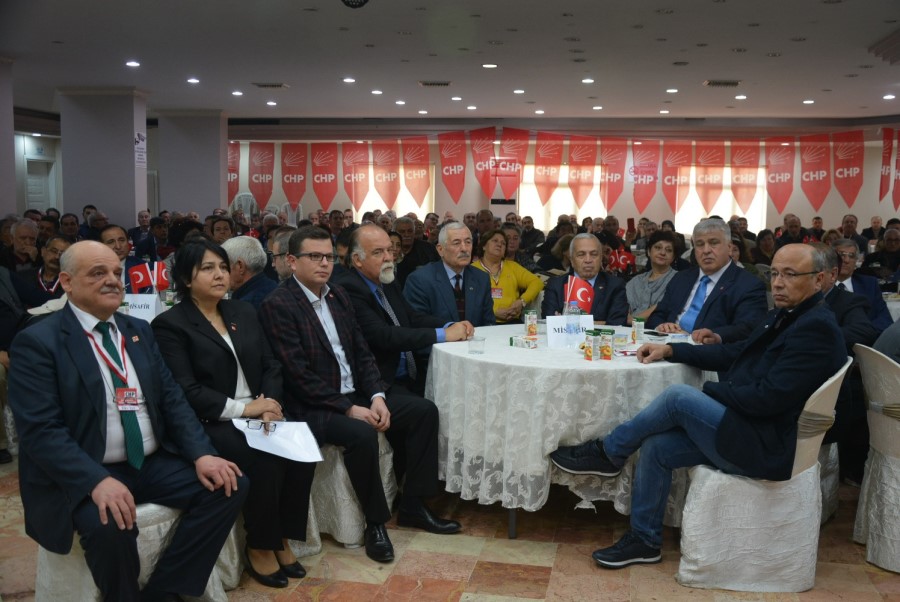 İznik CHP’de İlk Bayan İlçe Başkanı Asiye Çalışkan Oldu