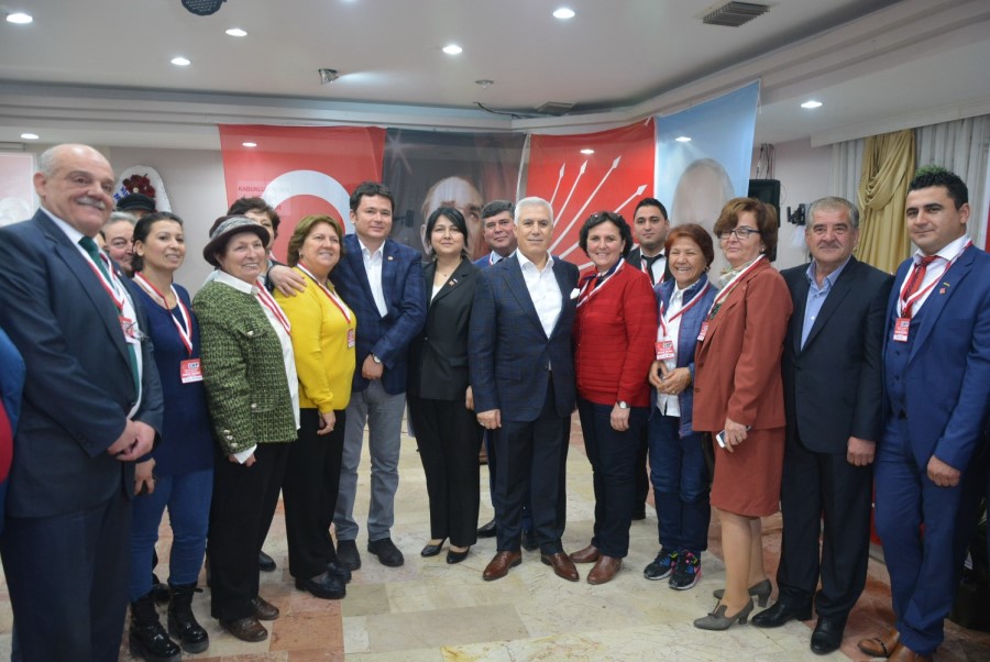 İznik CHP’de İlk Bayan İlçe Başkanı Asiye Çalışkan Oldu