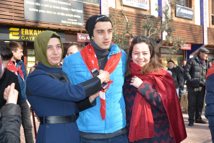 Mehmetçik Zeytin Dalları İle Uğurlandı