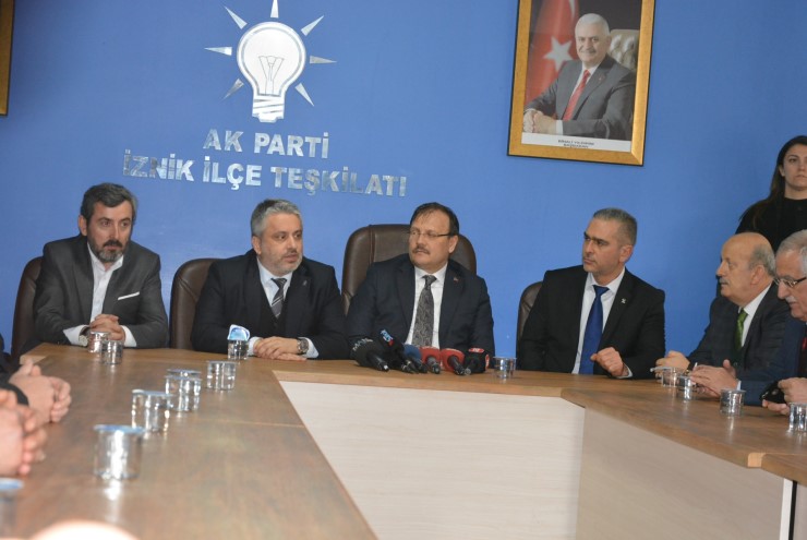 Çavuşoğlu; “AK Parti sendelerse Türkiye sendeler”