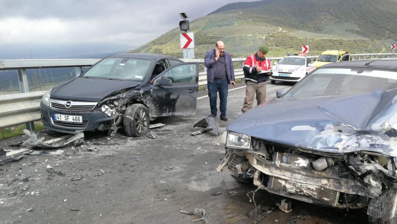 Kafa Kafaya Çarpıştılar