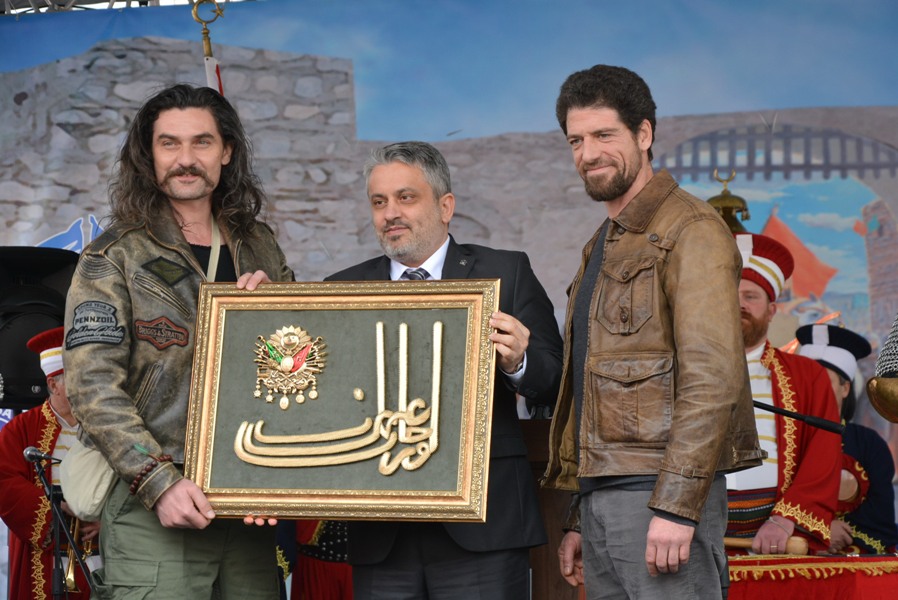 Fetih Şöleni Kale Kapısında Okunan Sela İle Başladı