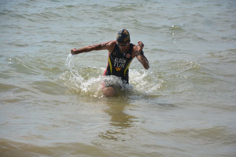 İznik’te Triatlon Heyecanı Sona Erdi