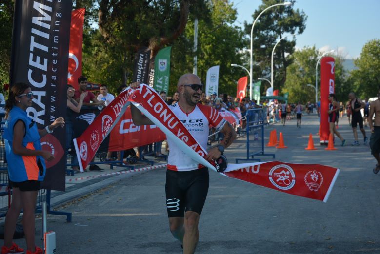 İznik’te Triatlon Heyecanı Sona Erdi