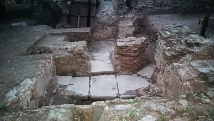 Küllüye İçindeki Orhan Gazi Hamamı Ortaya Çıkarıldı