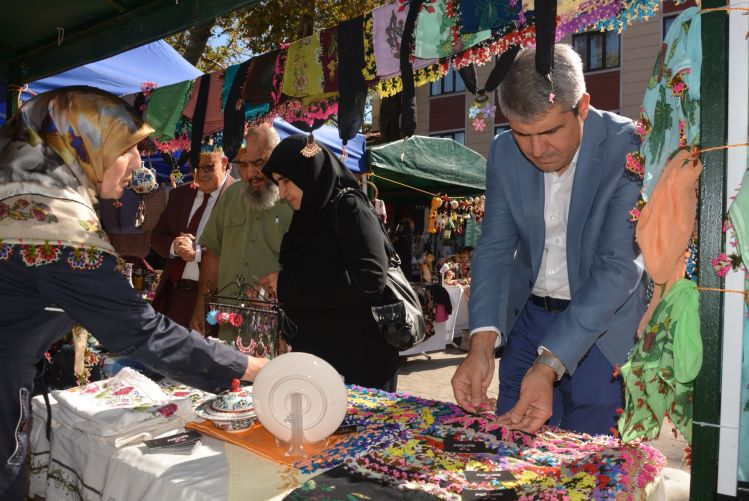 Geleneksel İznik Panayır’ının İlk Gününde Gündem Unesko Oldu