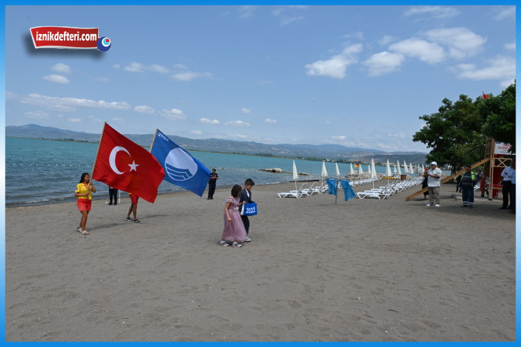 Mavi Bayrak-İznik