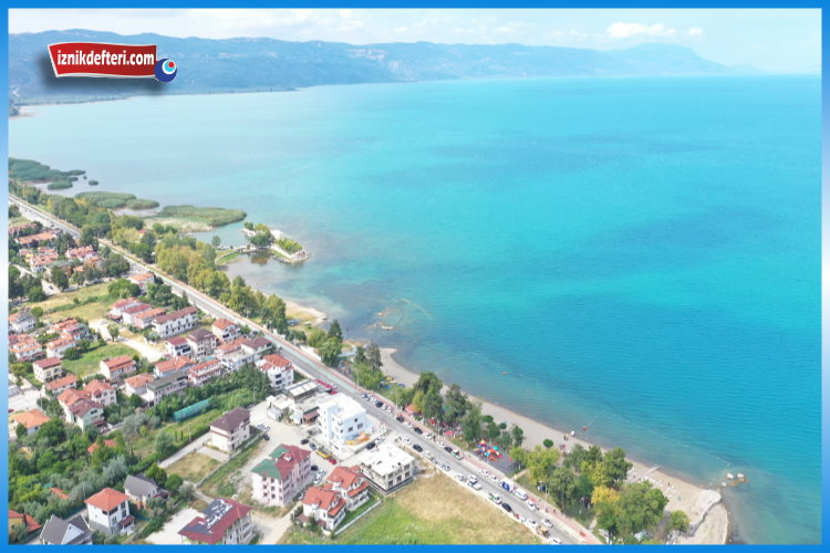 Mavi Bayrak-İznik
